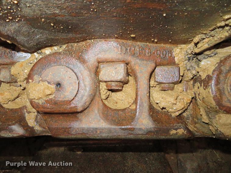 image for item DE5043 2000 New Holland EC450 excavator