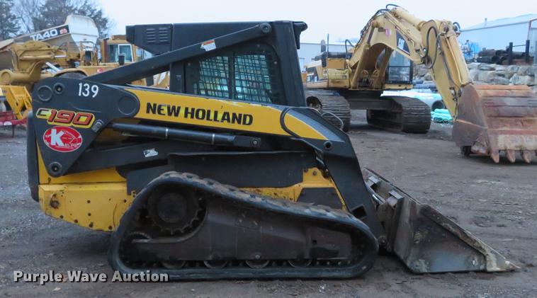 image for item DE5045 2007 New Holland C190 skid steer