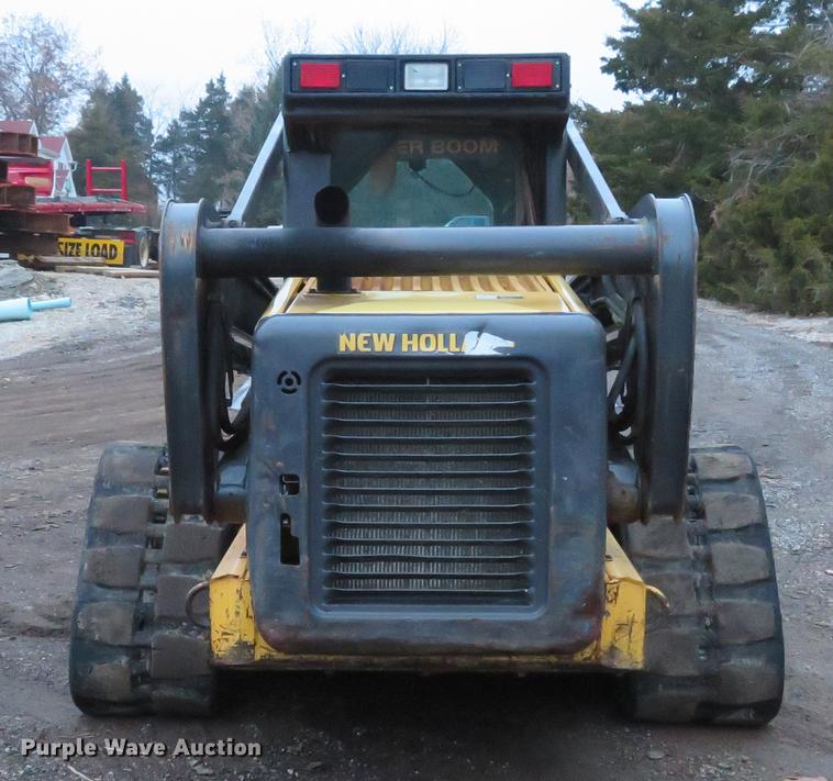 image for item DE5045 2007 New Holland C190 skid steer