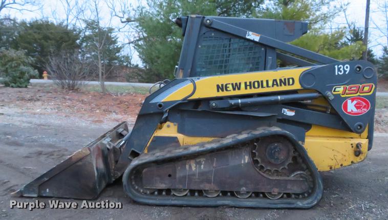 image for item DE5045 2007 New Holland C190 skid steer