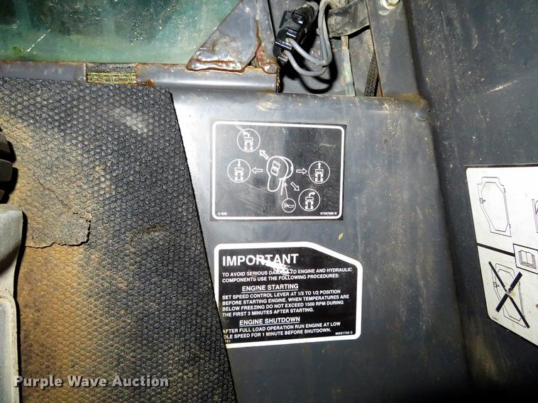 image for item DE5045 2007 New Holland C190 skid steer