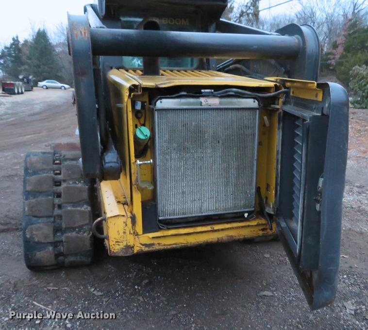 image for item DE5045 2007 New Holland C190 skid steer