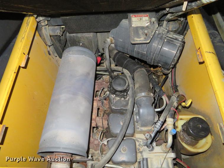 image for item DE5045 2007 New Holland C190 skid steer