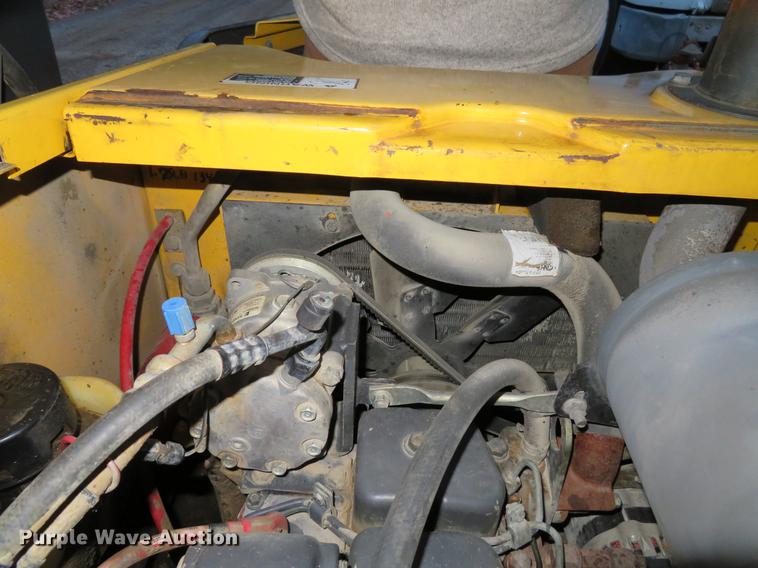 image for item DE5045 2007 New Holland C190 skid steer