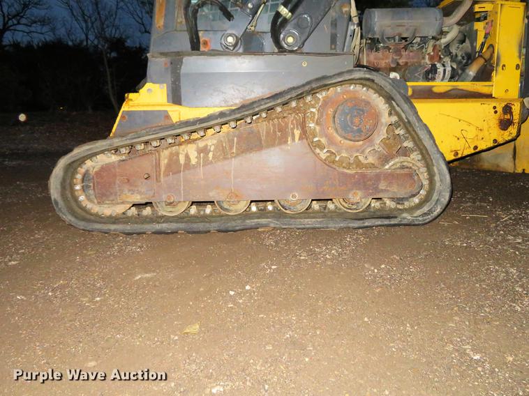 image for item DE5045 2007 New Holland C190 skid steer