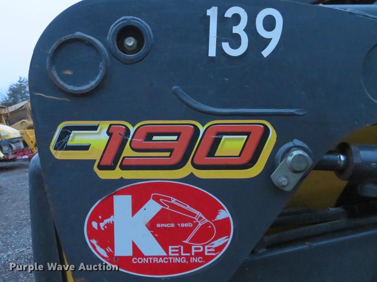 image for item DE5045 2007 New Holland C190 skid steer