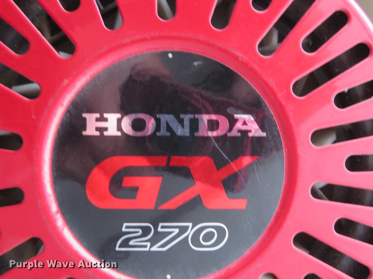 image for item DE5052 2005 GMC C5500 service truck