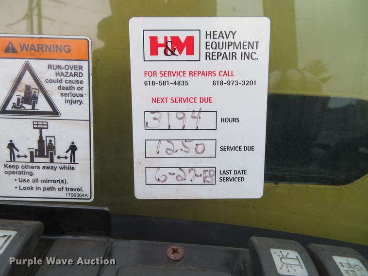 image for item DE5053 2012 Caterpillar TH255 telehandler
