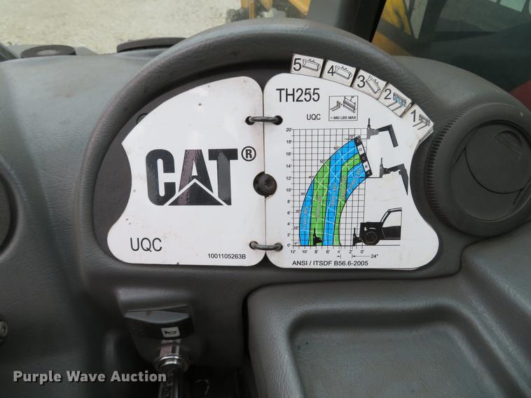 image for item DE5053 2012 Caterpillar TH255 telehandler