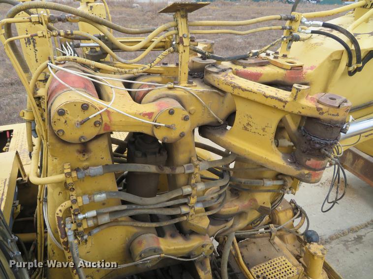 image for item DE5061 1987 Caterpillar 631E conventional scraper