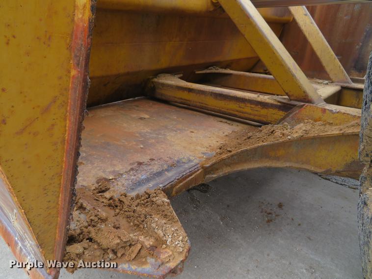 image for item DE5061 1987 Caterpillar 631E conventional scraper