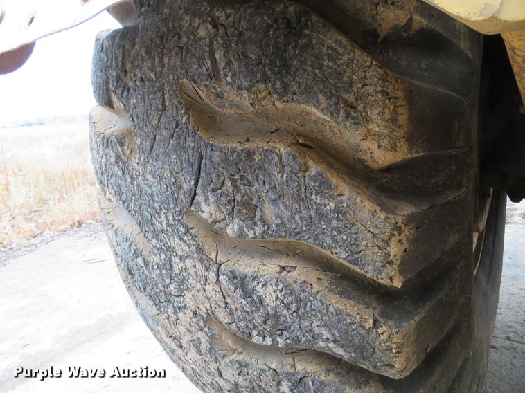 image for item DE5061 1987 Caterpillar 631E conventional scraper