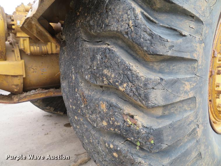 image for item DE5061 1987 Caterpillar 631E conventional scraper