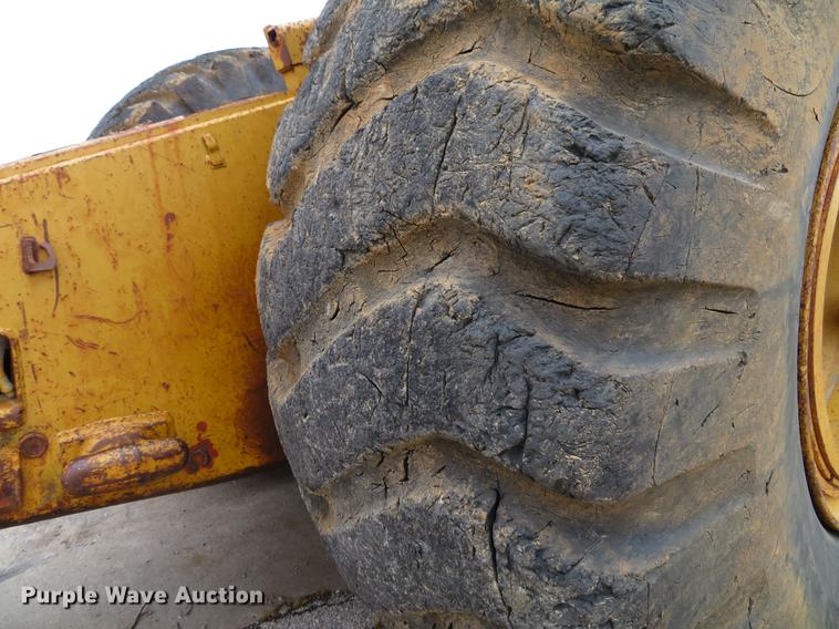 image for item DE5061 1987 Caterpillar 631E conventional scraper