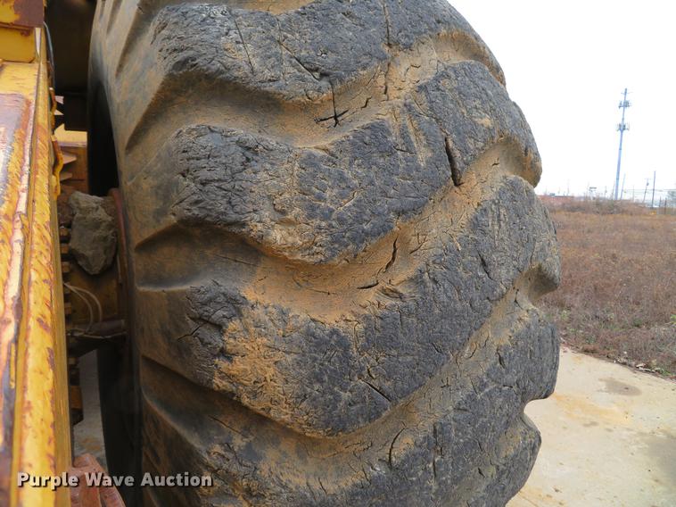 image for item DE5061 1987 Caterpillar 631E conventional scraper