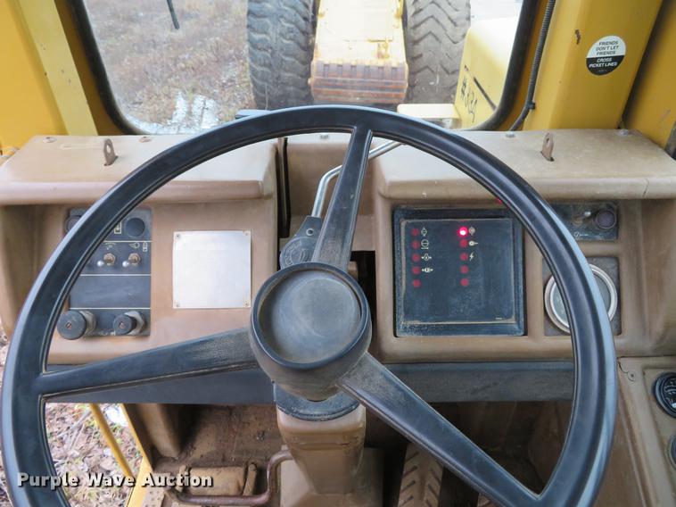 image for item DE5063 1987 Caterpillar 631E conventional scraper