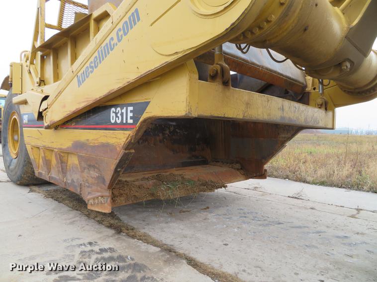 image for item DE5063 1987 Caterpillar 631E conventional scraper