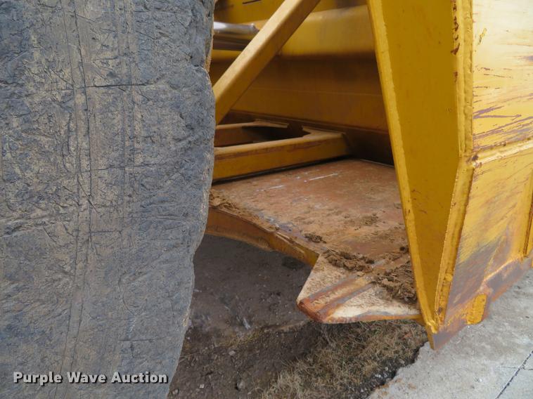 image for item DE5063 1987 Caterpillar 631E conventional scraper