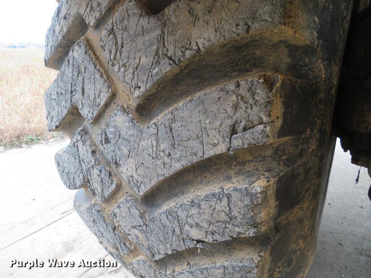 image for item DE5063 1987 Caterpillar 631E conventional scraper