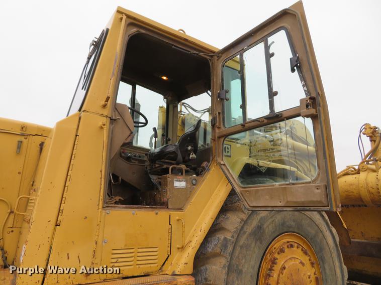 image for item DE5064 1988 Caterpillar 631E conventional scraper