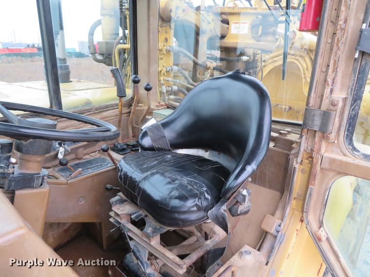 image for item DE5064 1988 Caterpillar 631E conventional scraper