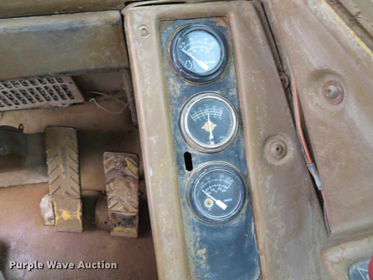 image for item DE5064 1988 Caterpillar 631E conventional scraper