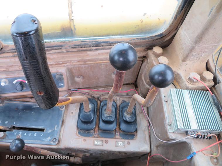 image for item DE5064 1988 Caterpillar 631E conventional scraper