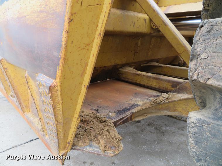 image for item DE5064 1988 Caterpillar 631E conventional scraper