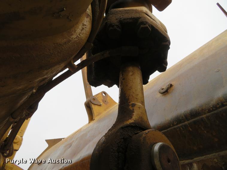 image for item DE5064 1988 Caterpillar 631E conventional scraper