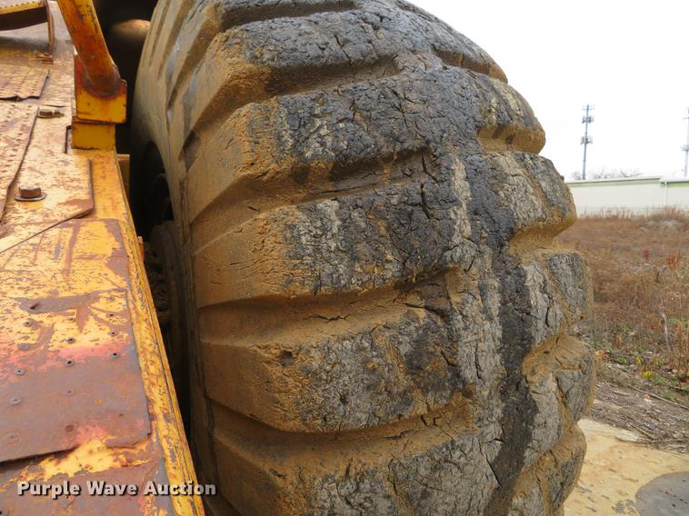 image for item DE5064 1988 Caterpillar 631E conventional scraper