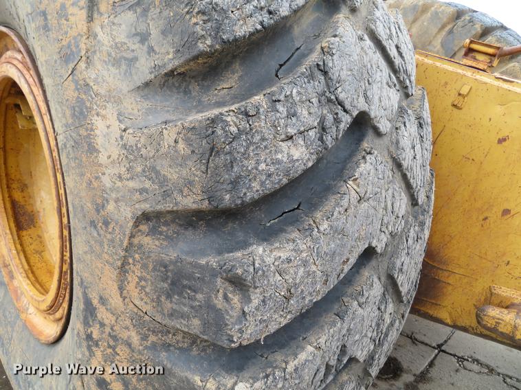 image for item DE5064 1988 Caterpillar 631E conventional scraper