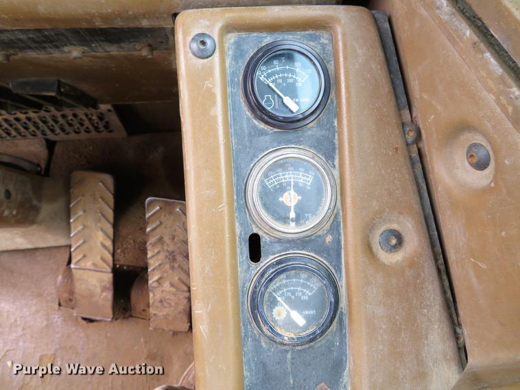 image for item DE5065 1987 Caterpillar 631E conventional scraper