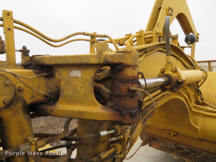 image for item DE5065 1987 Caterpillar 631E conventional scraper