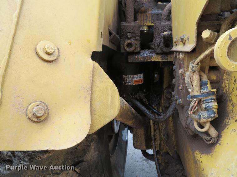 image for item DE5065 1987 Caterpillar 631E conventional scraper