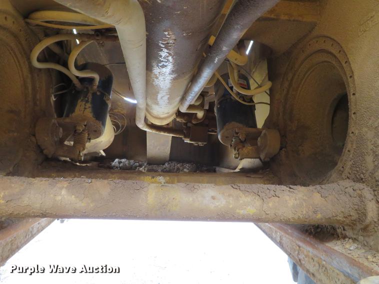 image for item DE5065 1987 Caterpillar 631E conventional scraper