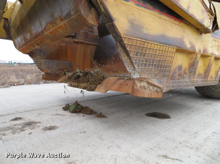 image for item DE5065 1987 Caterpillar 631E conventional scraper