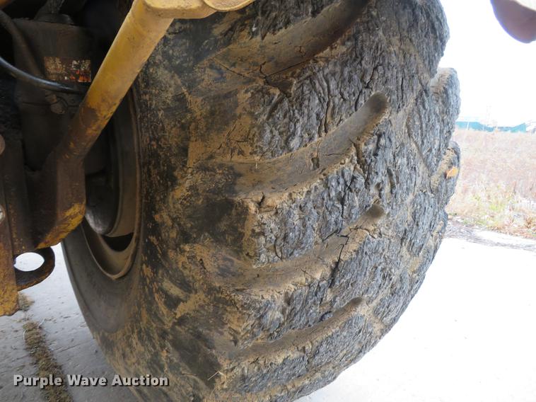 image for item DE5065 1987 Caterpillar 631E conventional scraper