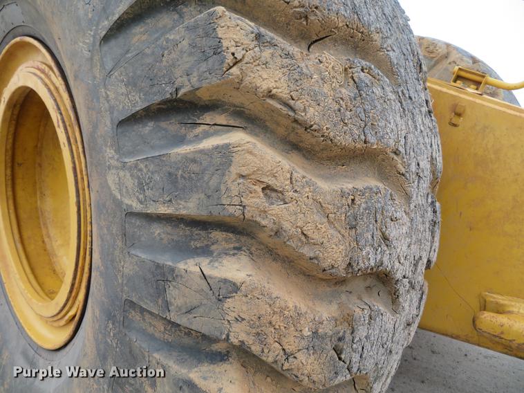 image for item DE5065 1987 Caterpillar 631E conventional scraper