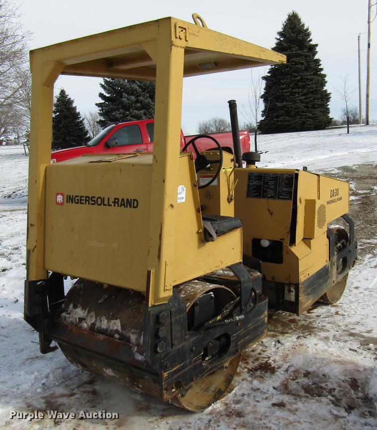 image for item DE5935 1986 Ingersoll Rand DA-30 double drum vibratory compactor