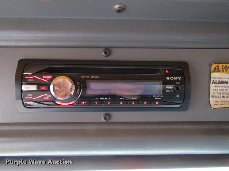 image for item DE5944 2004 Sterling Condor road striper truck