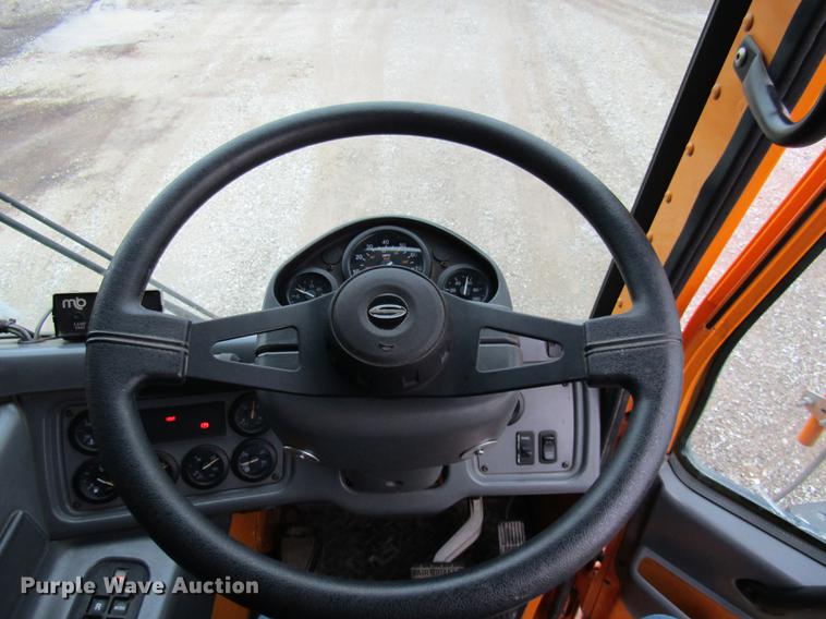 image for item DE5944 2004 Sterling Condor road striper truck