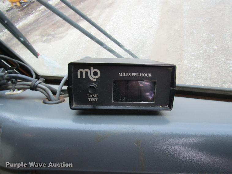 image for item DE5944 2004 Sterling Condor road striper truck