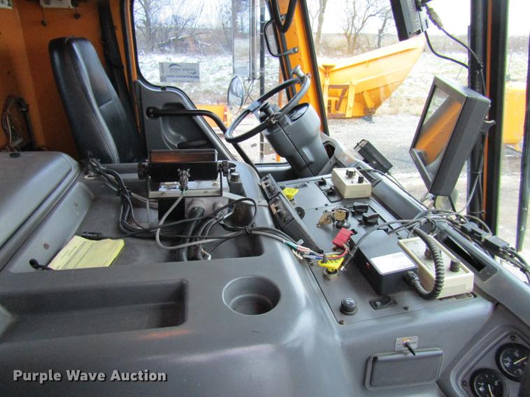 image for item DE5944 2004 Sterling Condor road striper truck