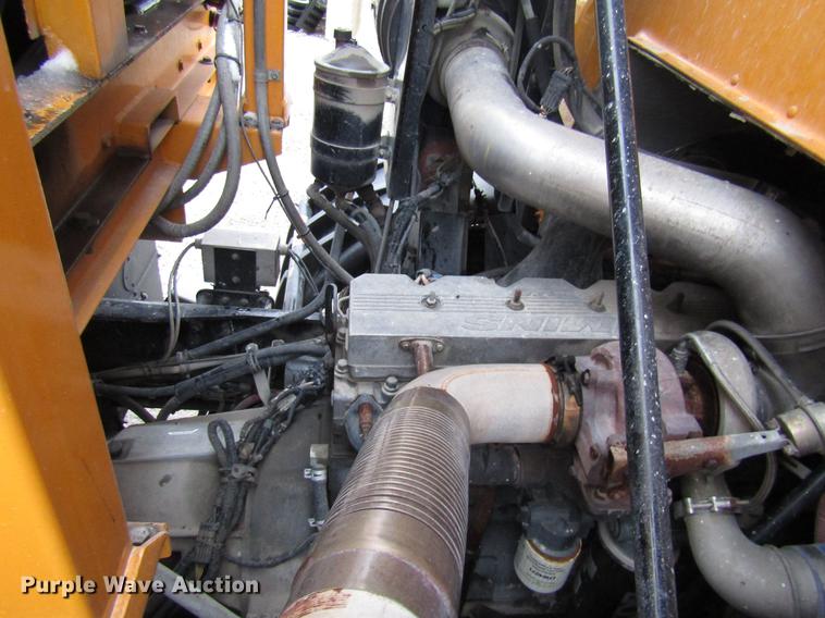 image for item DE5944 2004 Sterling Condor road striper truck