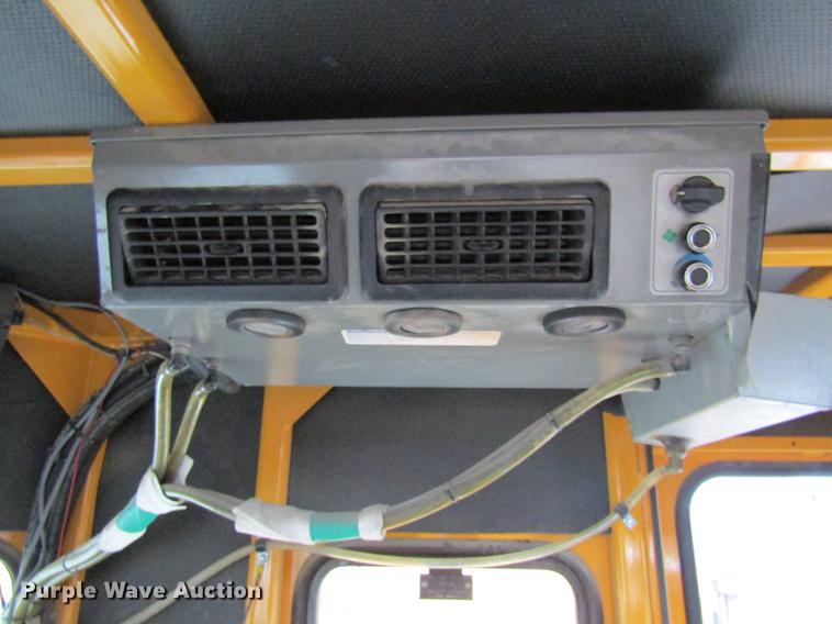 image for item DE5944 2004 Sterling Condor road striper truck