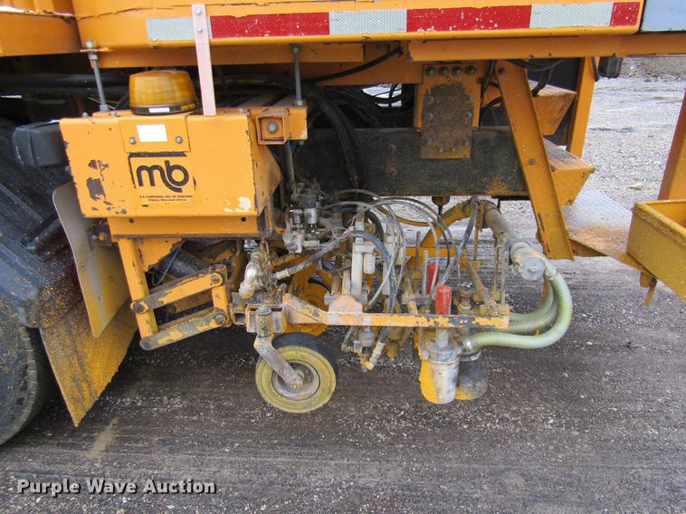 image for item DE5944 2004 Sterling Condor road striper truck