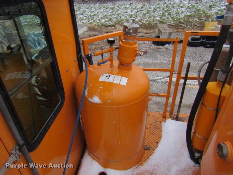 image for item DE5944 2004 Sterling Condor road striper truck