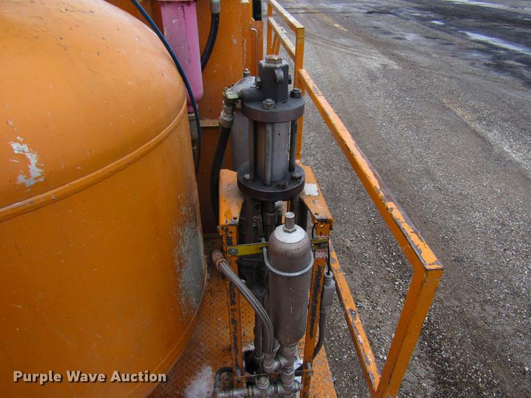 image for item DE5944 2004 Sterling Condor road striper truck