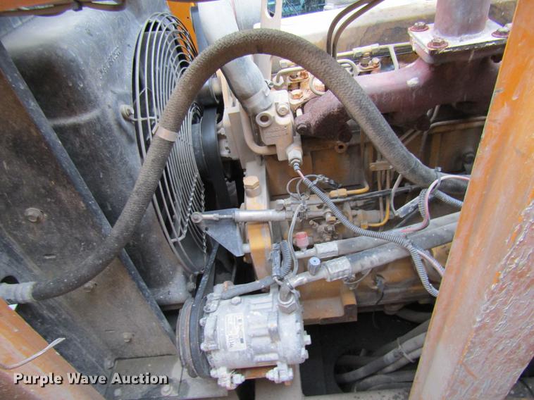 image for item DE5944 2004 Sterling Condor road striper truck