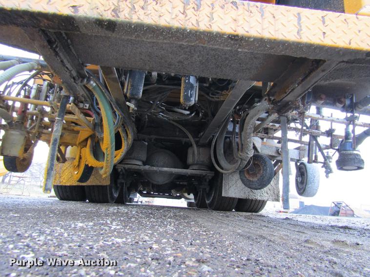 image for item DE5944 2004 Sterling Condor road striper truck